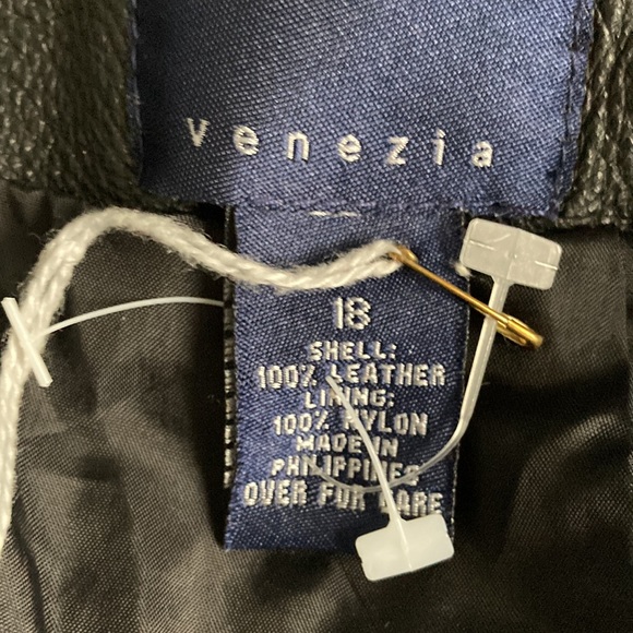 NWOT Lane Bryant Leather Skirt Asymmetric Zip 18 - Picture 5 of 10